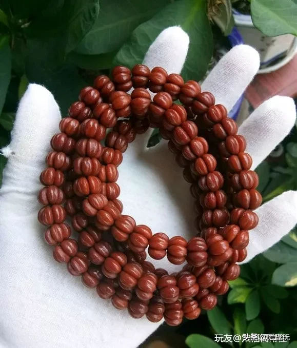 好看又不贵，但拉风！这17种小众手串，你玩过几种