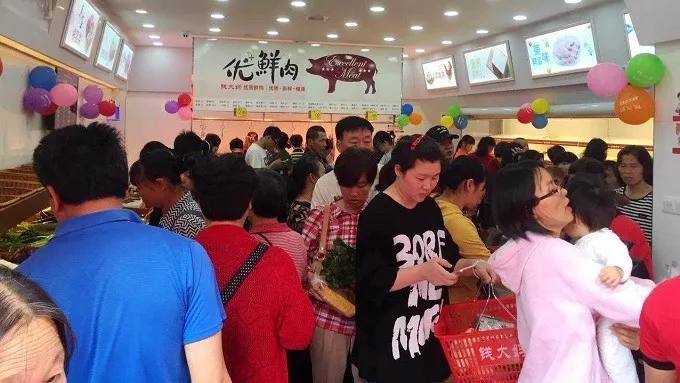 广东最会卖肉的“大妈”：半年开店1000家，诱惑了全国年轻人