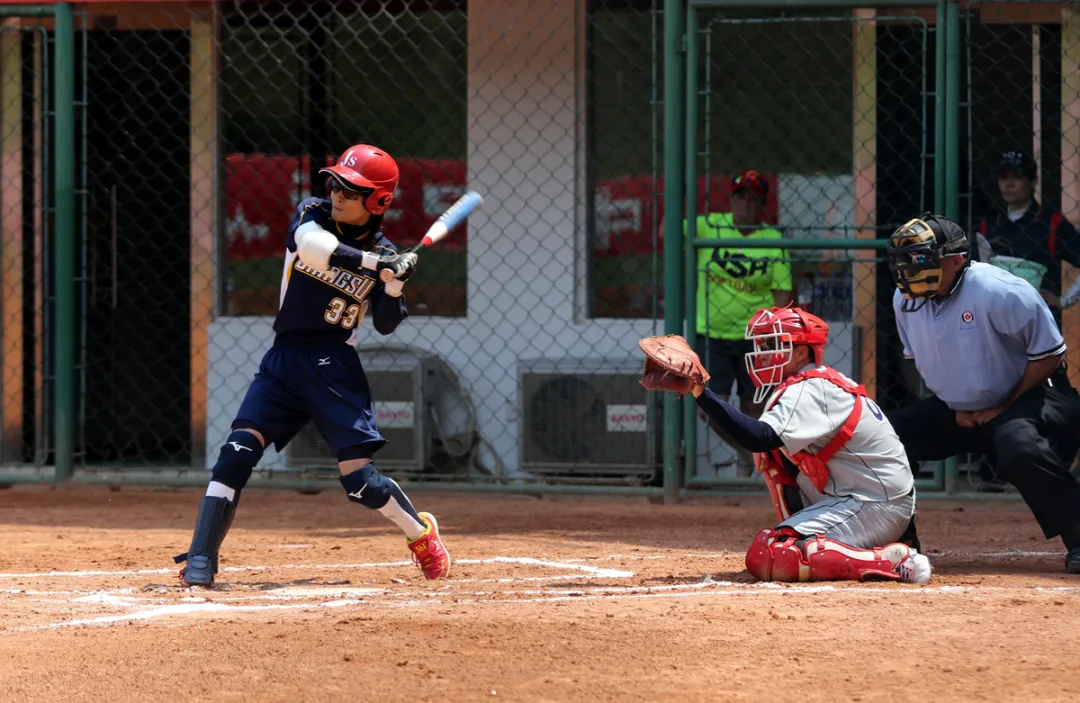 南京“超豪华”大学：别墅宿舍，配备电梯、空调、独卫，坐拥影院、游泳馆、健身房！