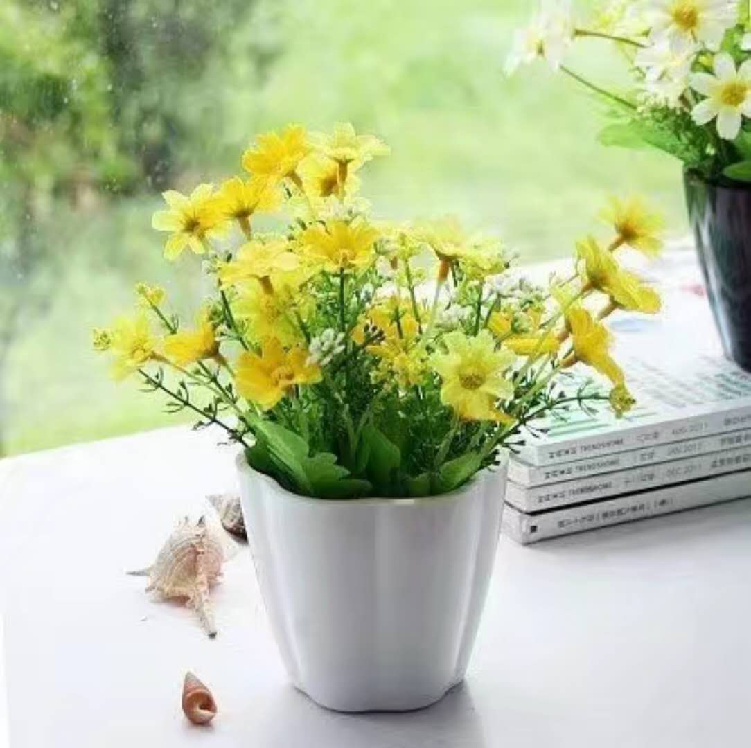 「送你一朵小红花」岁月静好，花开有韵。与花相悦，芳香幽远