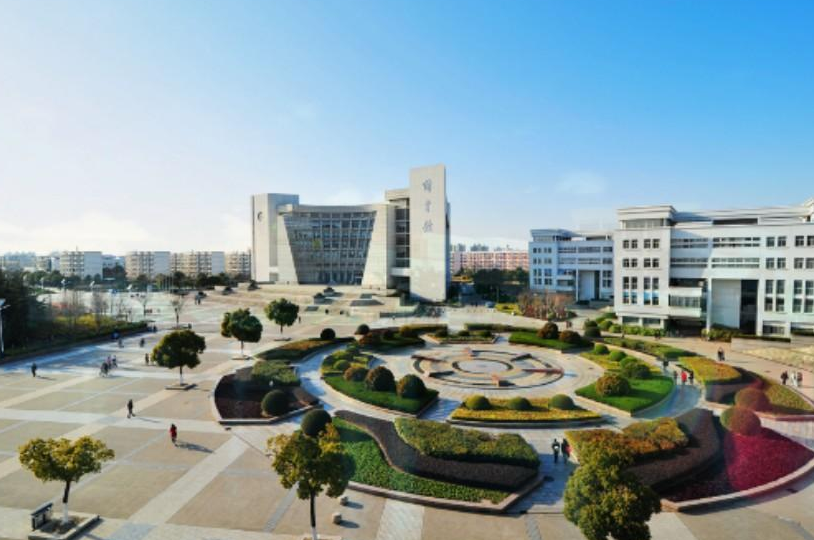 211大学前十排名，两财一贸表现“亮眼”，南京理工跻身前五