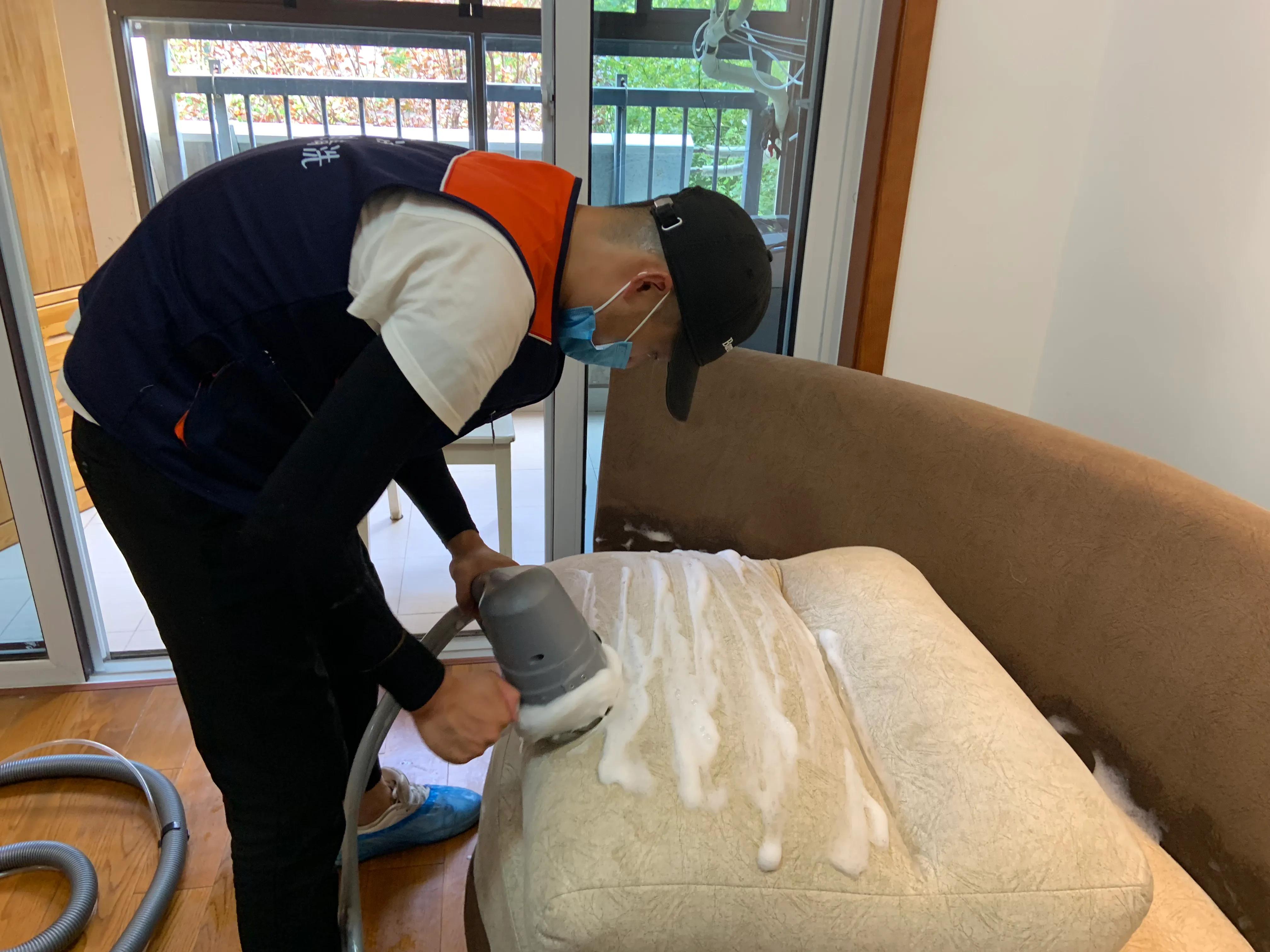 95后金寨小伙，入行家电清洗，加盟被骗8万，4年后净赚一百万