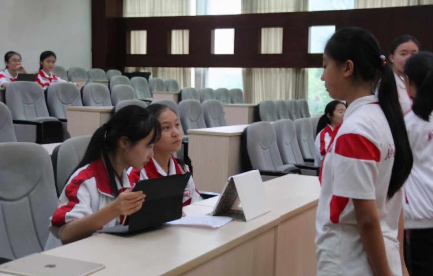 学生会面试问题及答案，详细且周到，学姐助大一新生顺利通过面试