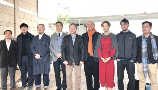 港大与学生会“割席”！还断了他们的重要财路丨香港一日