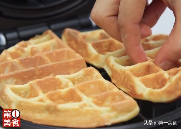 燉雞蛋的做法,燉雞蛋的做法放多少水