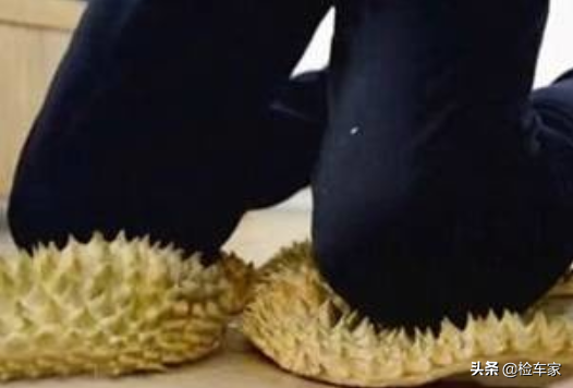 买主花25万高兴拿下8年车龄进口普拉多，拆开饰板后很难受
