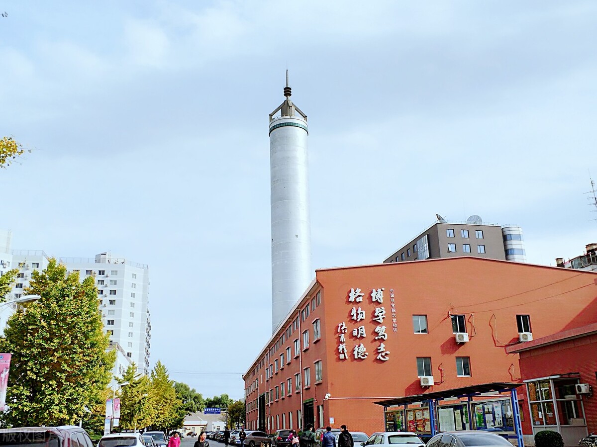 吉林大学研究生好考吗（这四所大学研究生人数多）