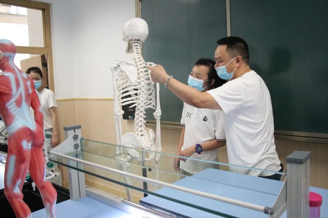 教育园区冉冉升起的一颗新星｜实地探访绵阳东辰聚星国际学校