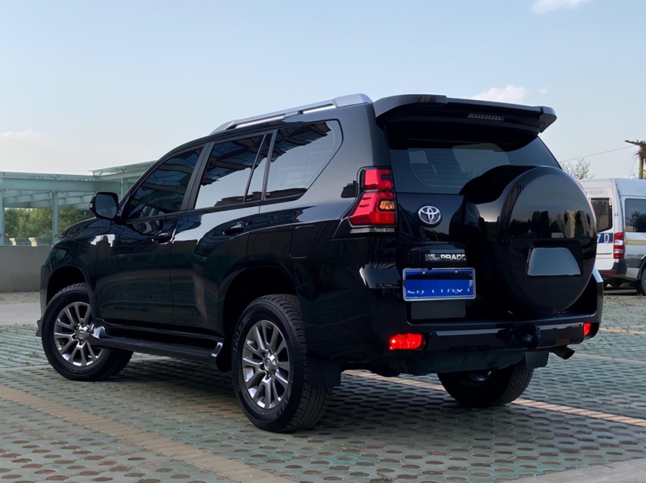 进口丰田普拉多4000进口丰田普拉多4000怎么样