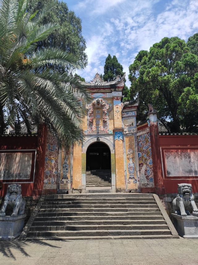 重庆旅游6日游多少钱(重庆旅游3--4日游攻略)