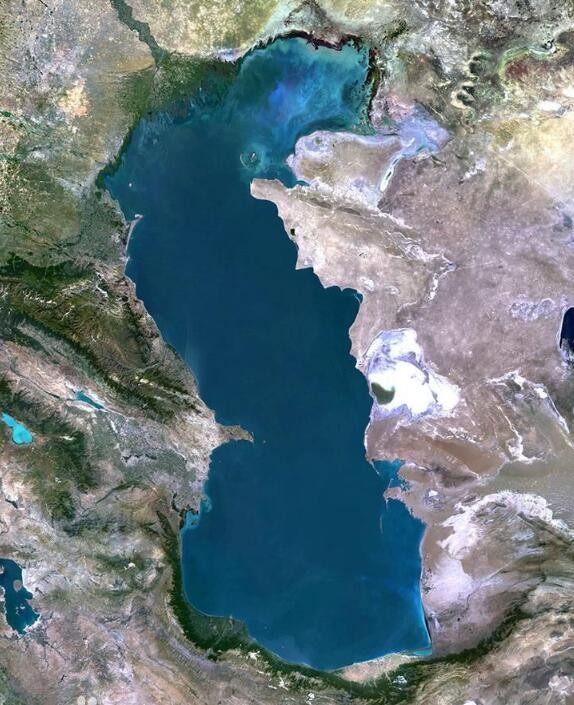 美国被五国联手踢出局！持续20多年的海湖之争：“里海”不是海？