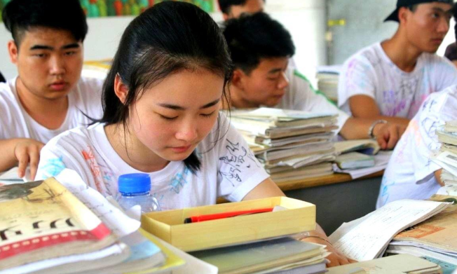 教育部经过再三确认，这几类学生不得参加高考，成绩再好也没用