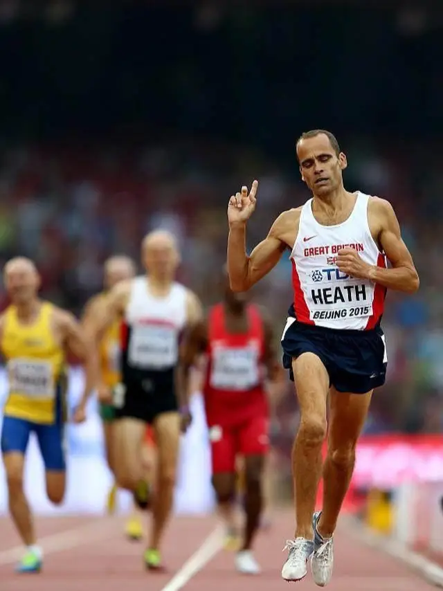 跑800米的技巧（800米跑步技巧不累又快）