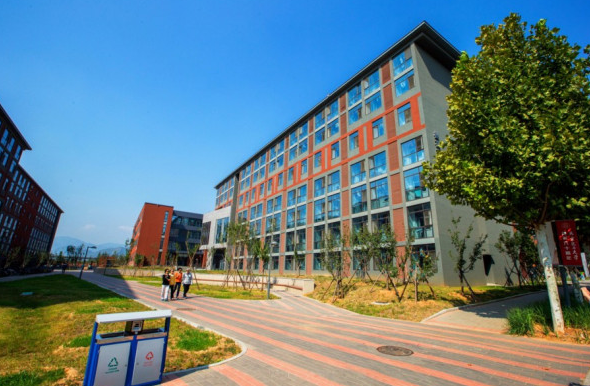 “苏大强”变“苏巨强”，清华大学布局江苏，却有学生主动放弃