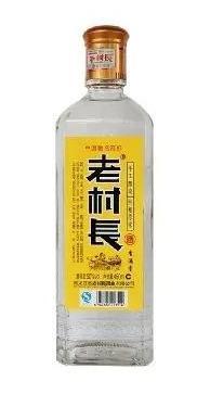 牛栏山陈酿酒与老村长同是十几元的低价酒，二选一，你会选择谁？