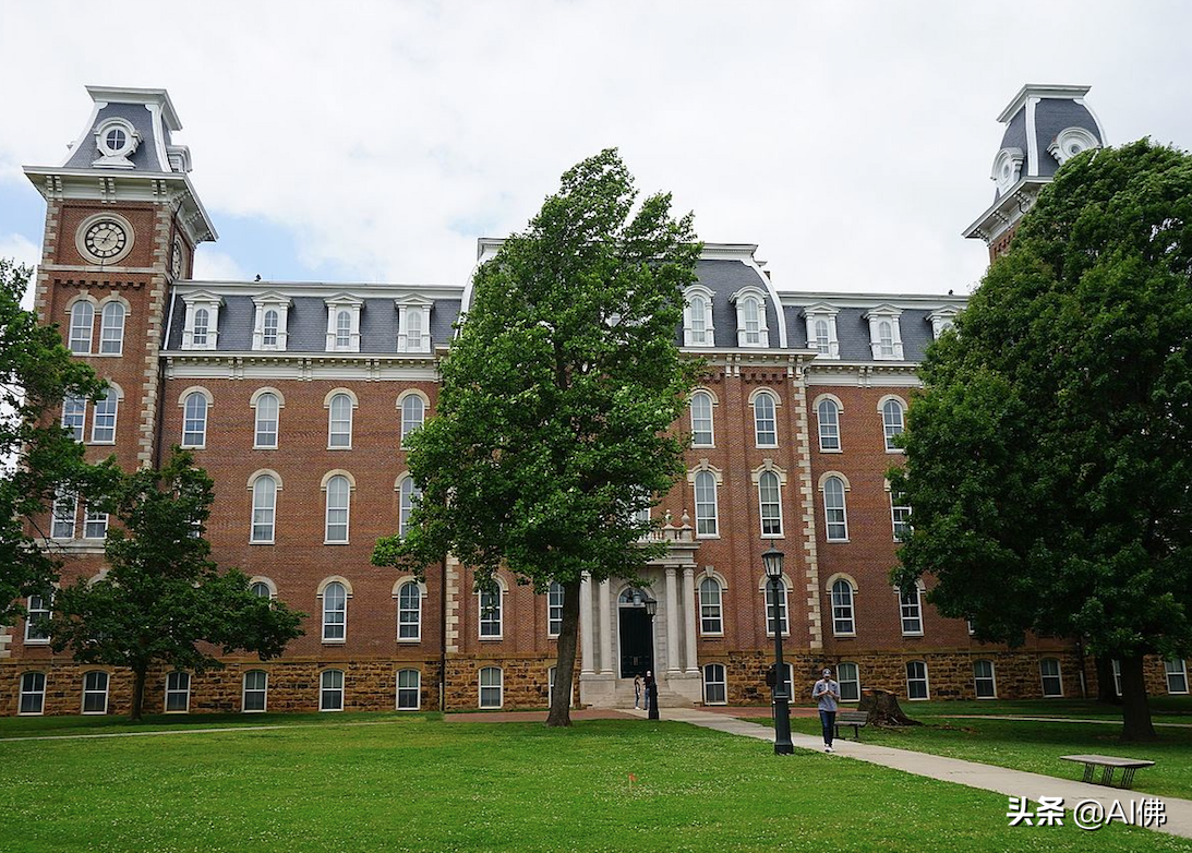 美国排名前50位的派对大学（The top 50 party schools in America）