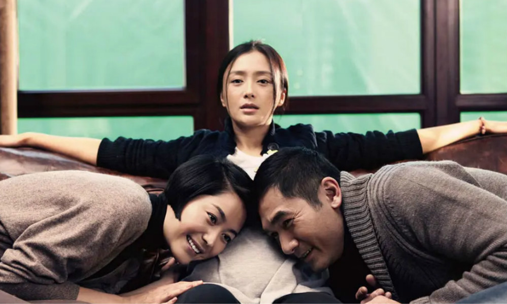 中国首部代孕电影《母语》："子宫商品化"是无人能逃的阶级悲剧