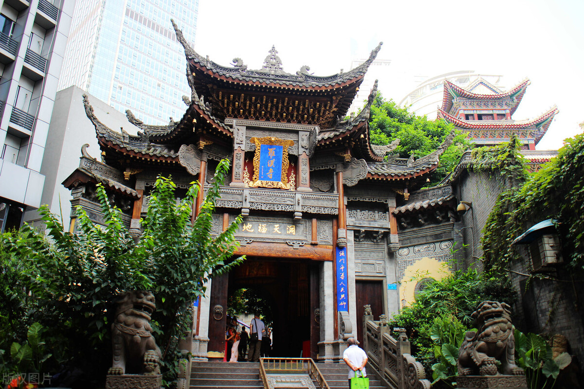 到重庆游玩,必须打卡这几个地方