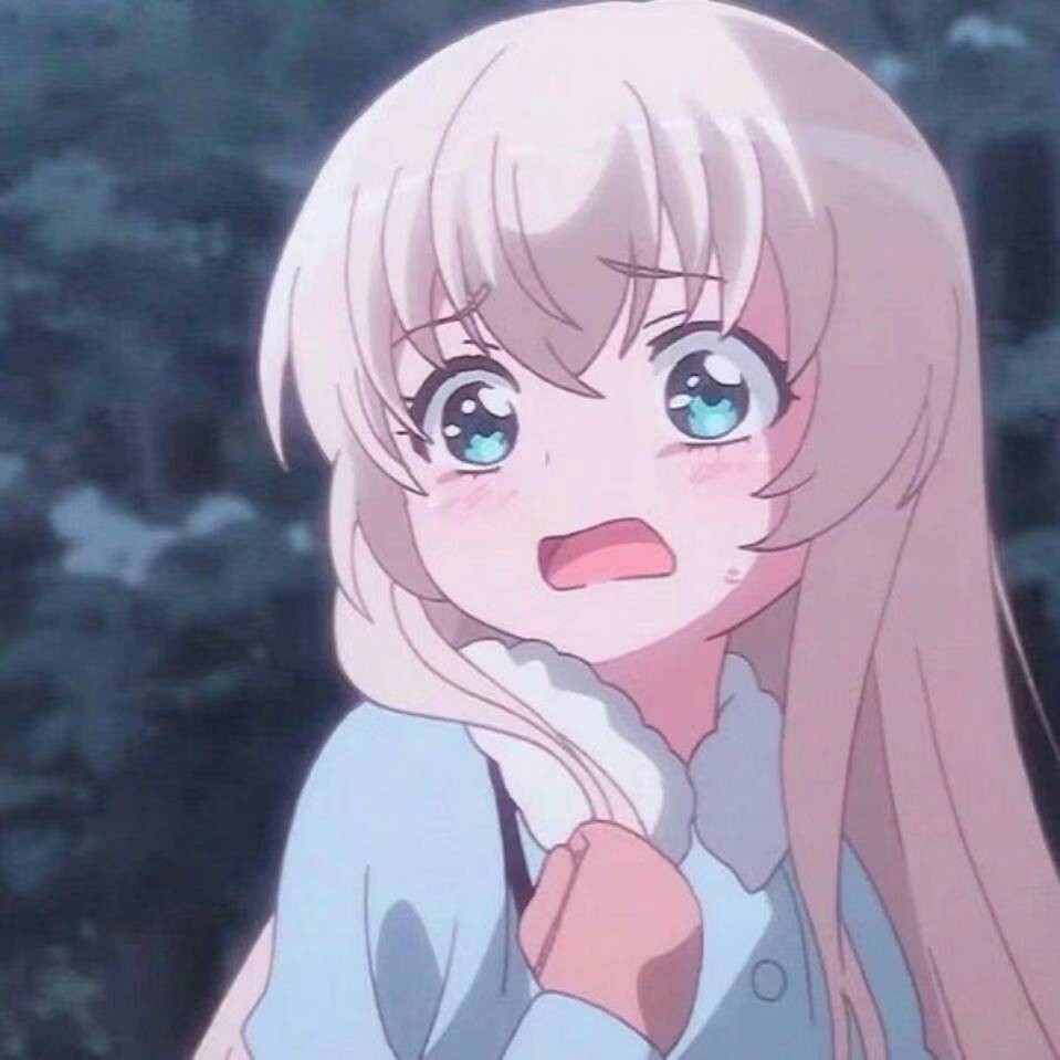 超级可爱的女生动漫头像,不过有个信念支柱似乎也不错