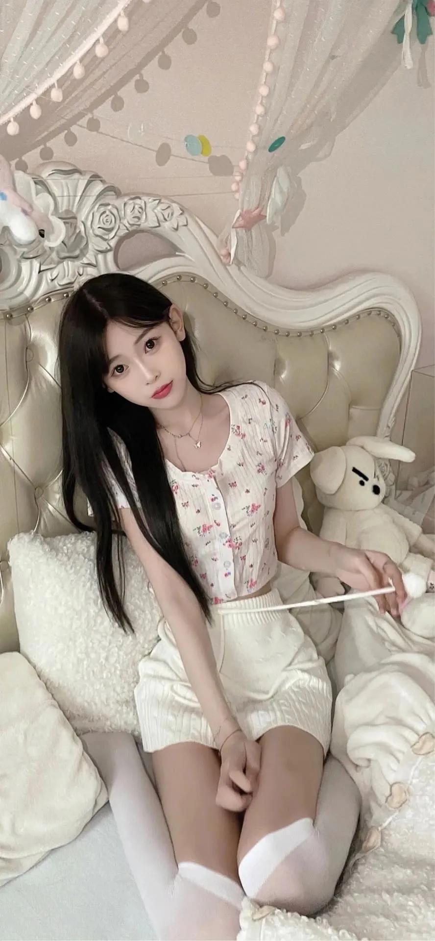 高质量好看的渣男全屏美女手机壁纸图片