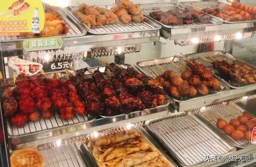 两三年才回本,挣不到大钱,你还坚持那个便利店“店长梦”吗?
