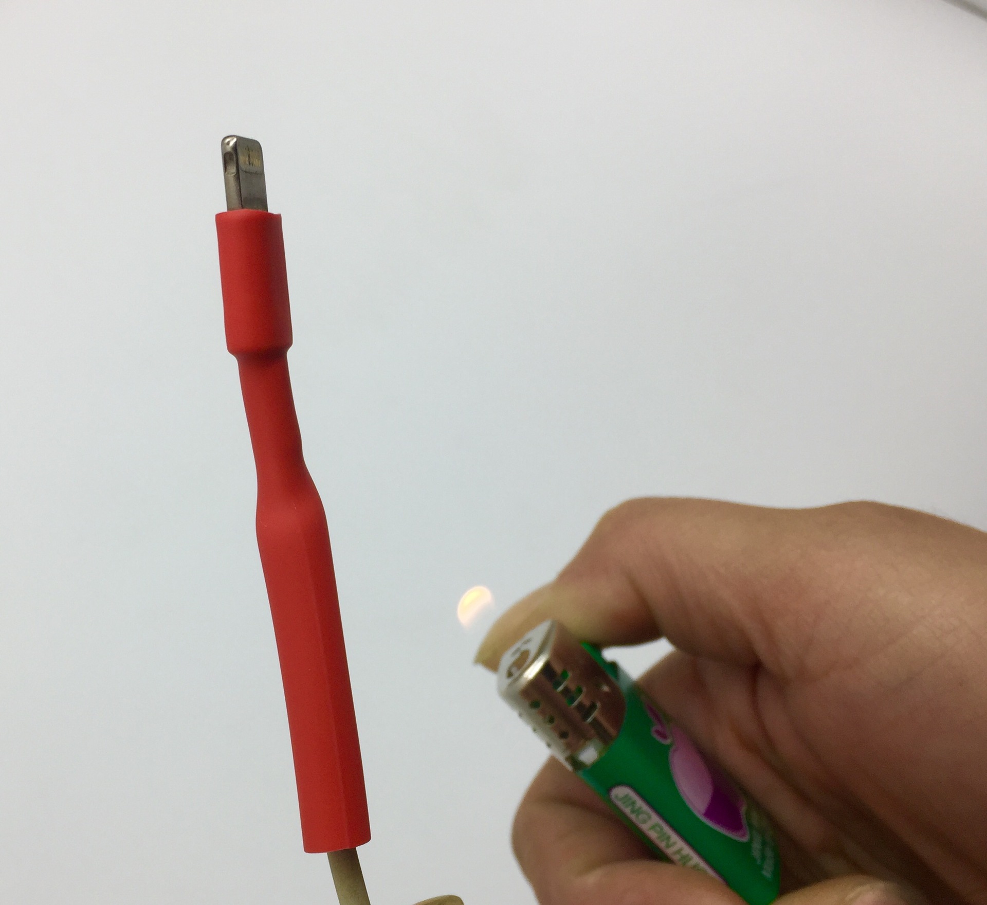 数据线，充电线经常损坏，数据线里面有啥？怎么去保护数据线？