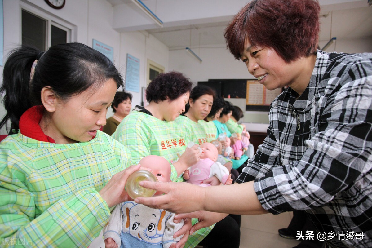 常年打工的农民和常年种地的农民，有哪些不一样