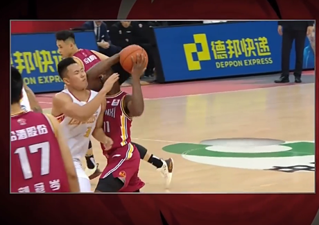 nba为什么都躲在镜头后面(5慢镜解析富兰克林2次违体！难怪詹姆斯没哨，哈登只配混NBA)