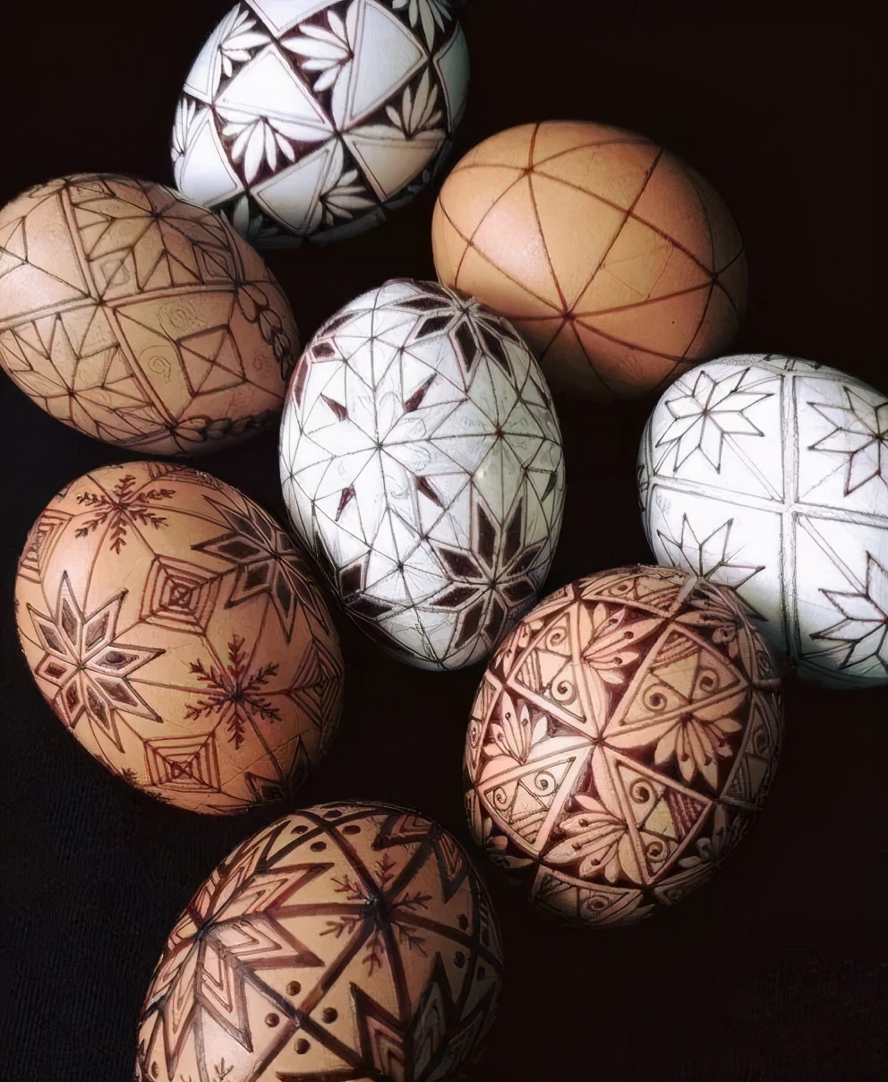 鸡蛋画画(在鸡蛋上画画,充满童趣,大人孩子都喜欢,diy创意手工)