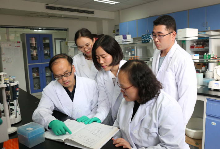 明明同样是高校，为何有大学和学院的区别，学生尽量要早知道