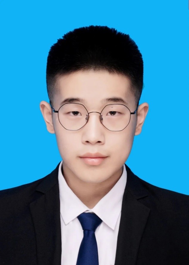 #校园快闪# 以青春之我，唱响时代之音——郑州大学快闪版《青春》。