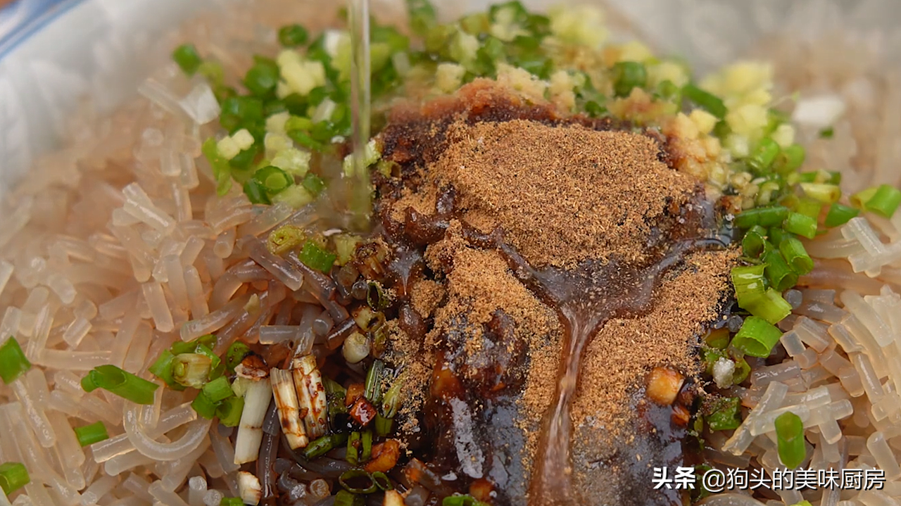 减肥都忍不住吃，室友爱上了，做法简单，皮薄馅大，好吃又解馋