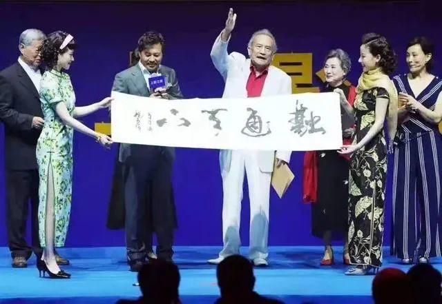 “中国银幕第一硬汉”杨在葆去世，他曾出演《红日》《血，总是热的》