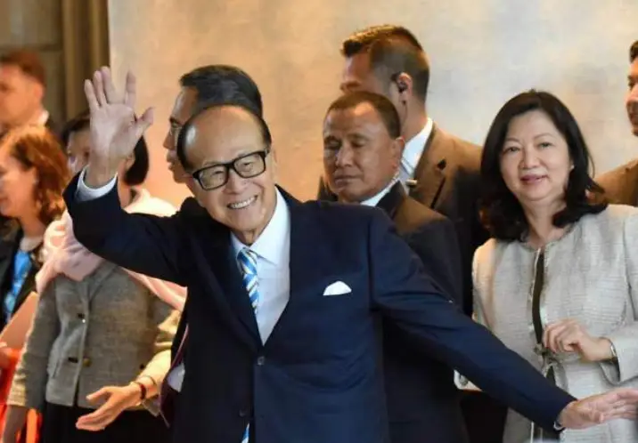 家庭收入表新鲜出炉，共分为十个等级，学霸多出自五级中产家庭