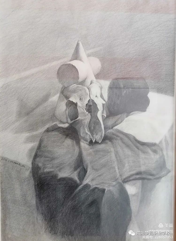 咸阳梦圆职业学校——学生绘画作品展