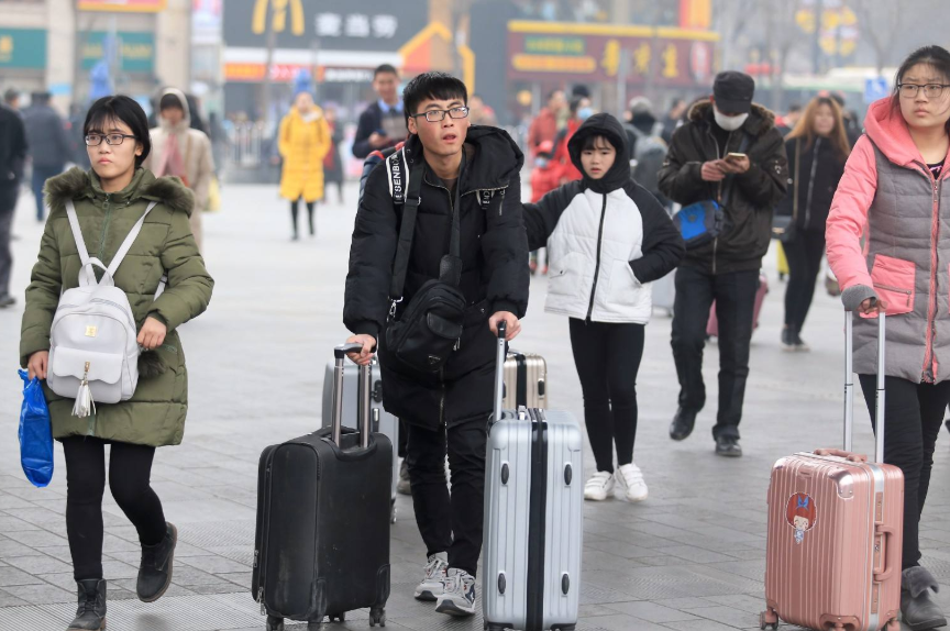 重庆多所高校寒假时间公布，超长假期，网友：真羡慕学生党