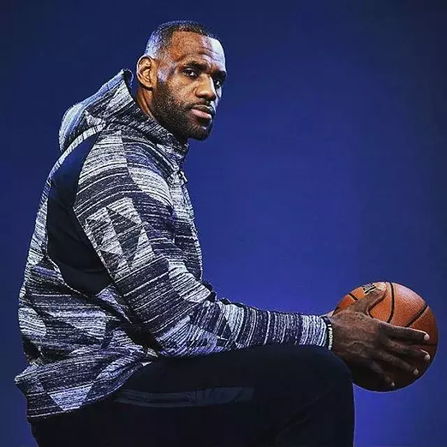 nba篮球比赛篮球多少钱(收视率下降31%！同样是篮球比赛，NBA为啥不如NCAA?)