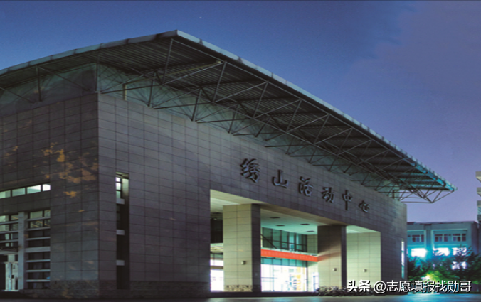 这所985大学，特别“平易近人”，高考600分都不用，就能上