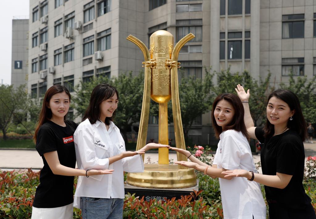 北有中传、南有浙传，浙传是一所什么样的大学，有哪些艺术专业？