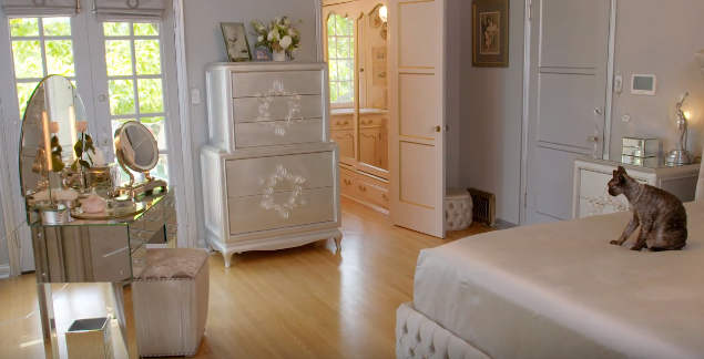 47岁舞娘的豪宅,简直可以媲美宫殿!华贵而不艳俗,果真房如其人