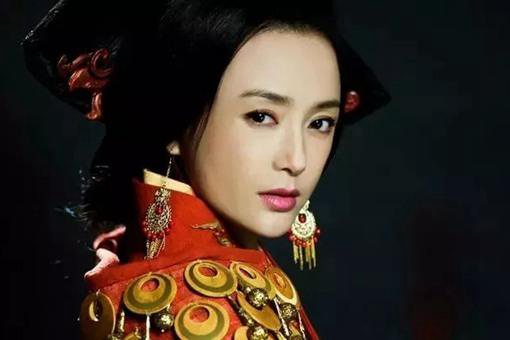 贤淑少女熬成蛇蝎太后，埋藏在吕后心中的是，情爱牢笼