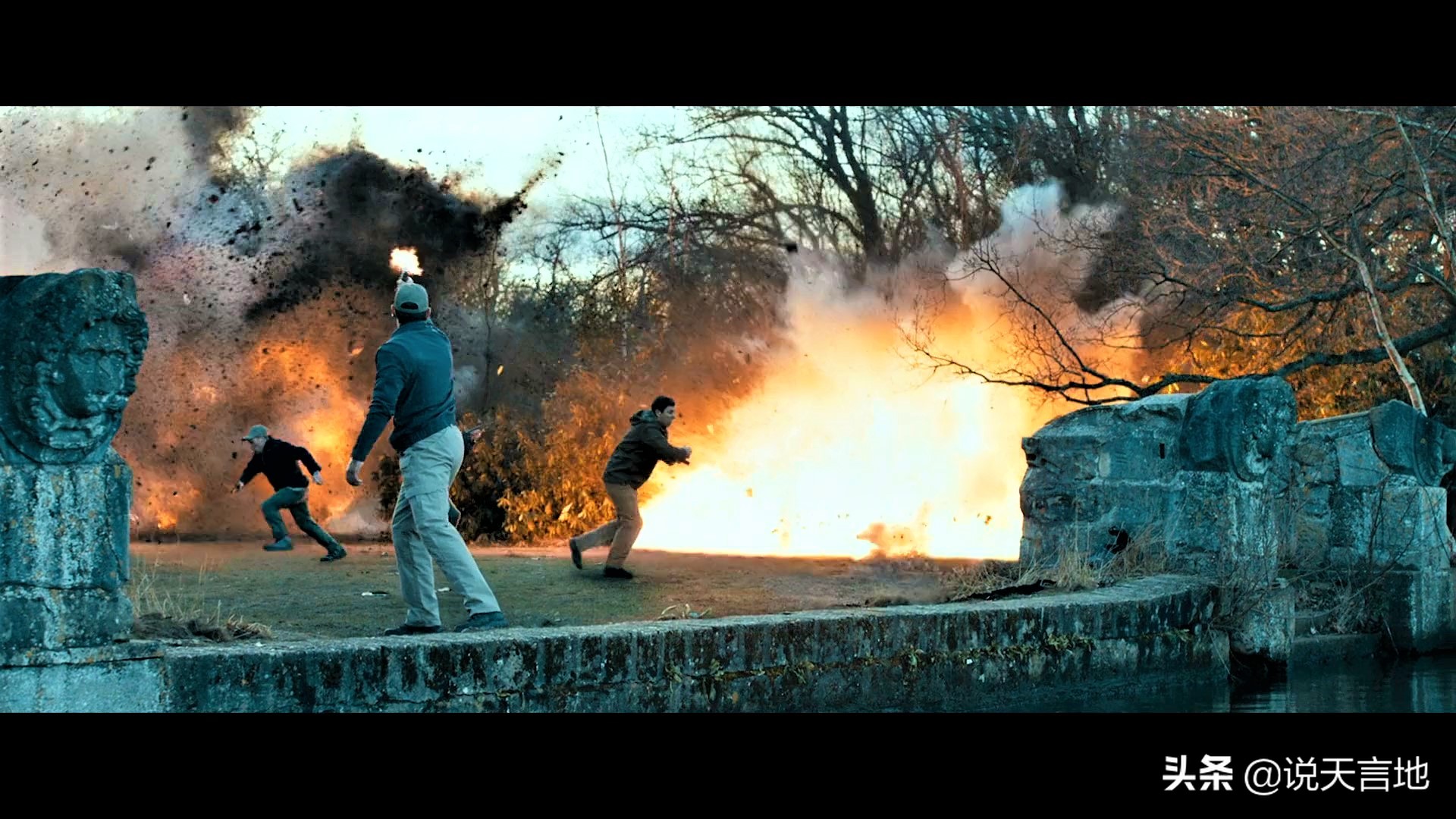 电影天使陷落:总统遭无人机暗杀,嫁祸俄罗斯,一名特工拯救成功