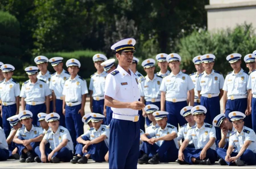 中国消防救援学院招生简章来了！免交学费！还发放津贴、生活费和被装！内附报考条件，咨询电话！