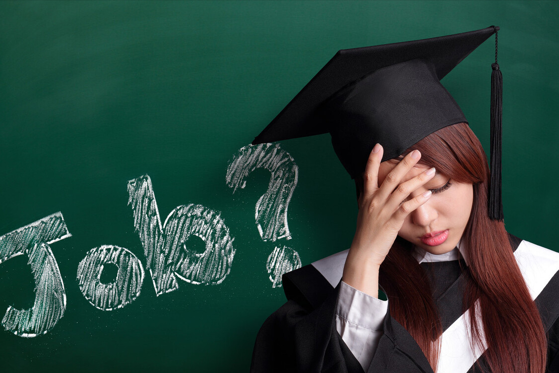 大学生实习时，不要轻易签三方协议，可能会弄丢“应届生”身份