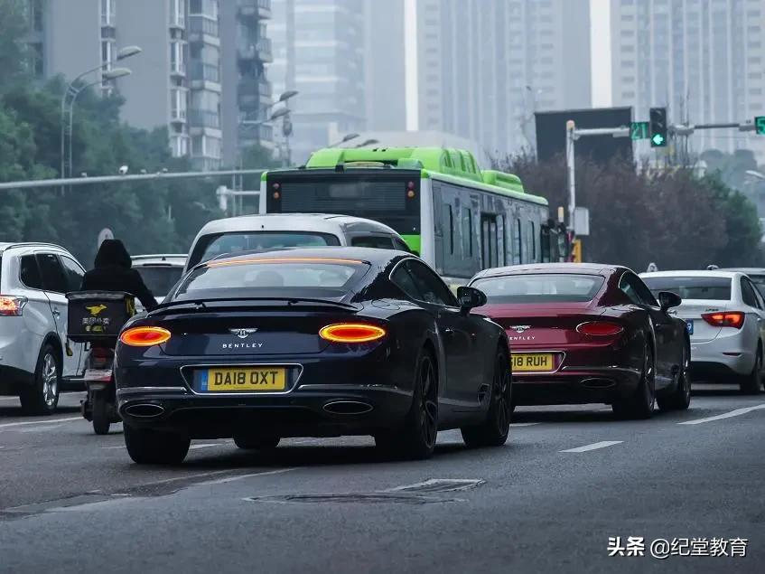 英国车牌还能私人定制?这些特殊的车牌你见过吗?