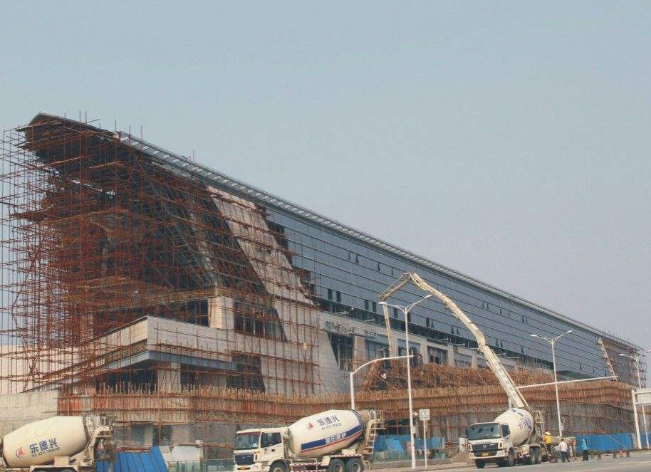 湖北这座“顶流”车站，斥资两亿建造，却被当地人吐槽像“棺材”