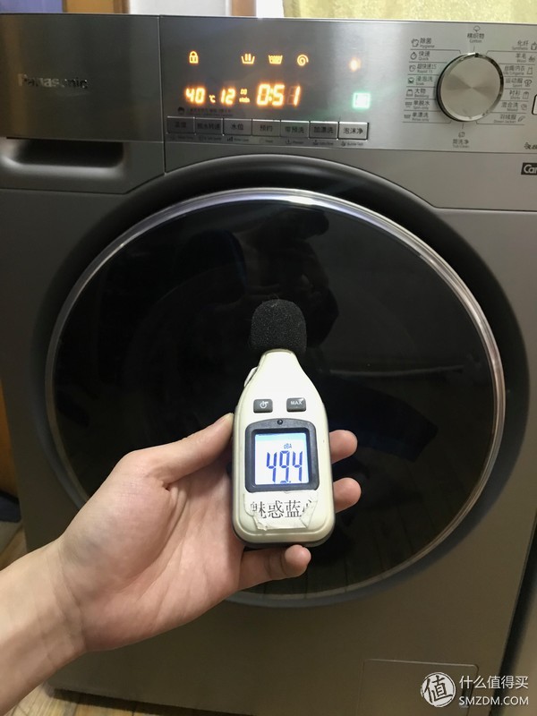 洗衣机：有容乃大 四千元10kg哪家强？松下、LG、三星对比横评