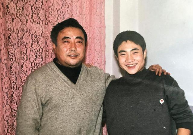 乔杉：为出名放弃尊严，简历被扔垃圾桶，师哥是“光头特派员”