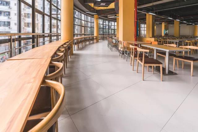 坐拥5大校区，14个食堂吃遍网红美食，湖南这所