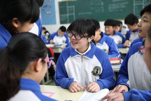 为什么大多数学霸沉默寡言，学渣能言善辩？班主任说出原因